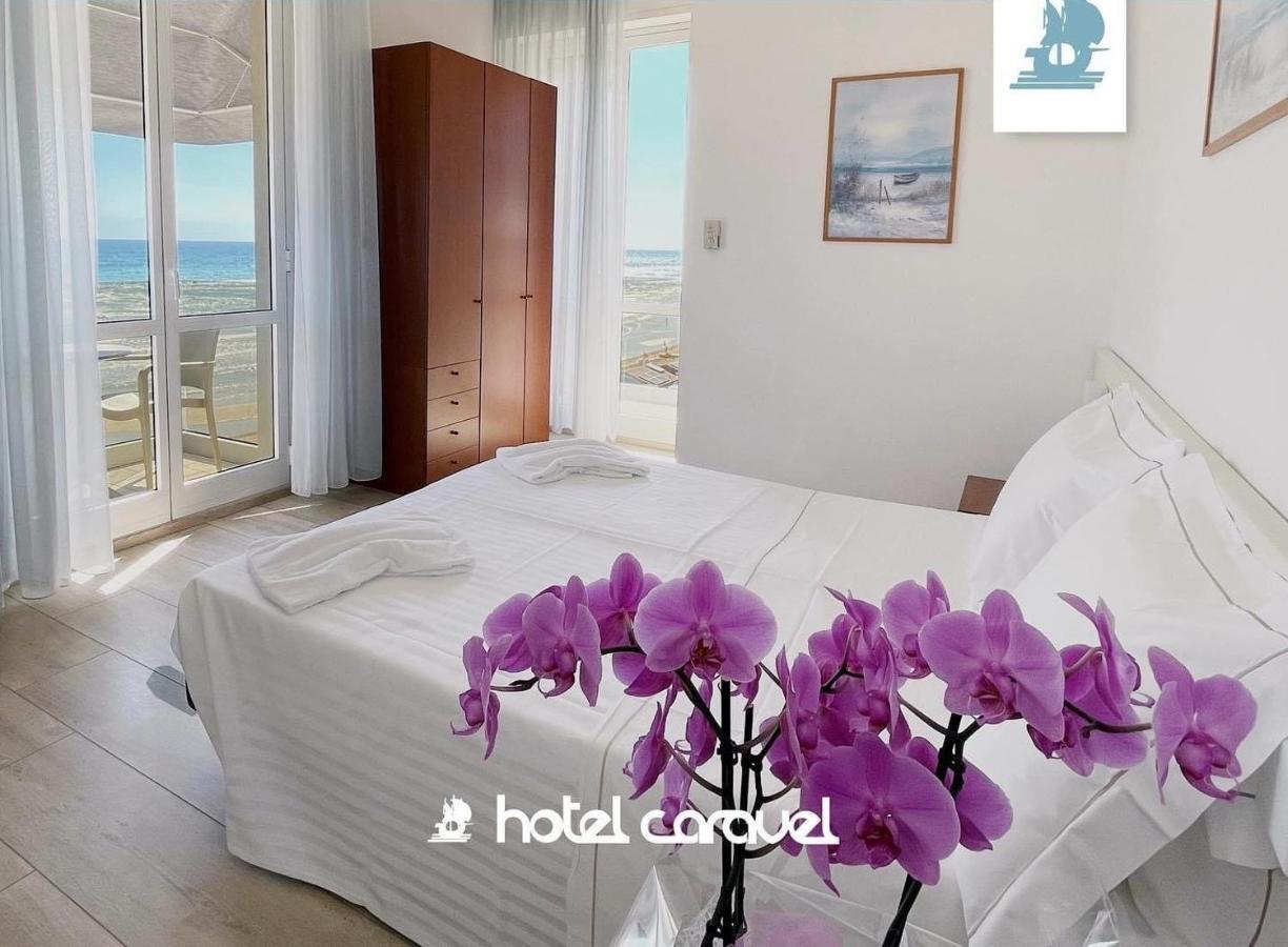 Hotel Caravel Marotta Exteriér fotografie